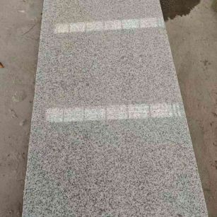 宿州芝麻白光面毛板