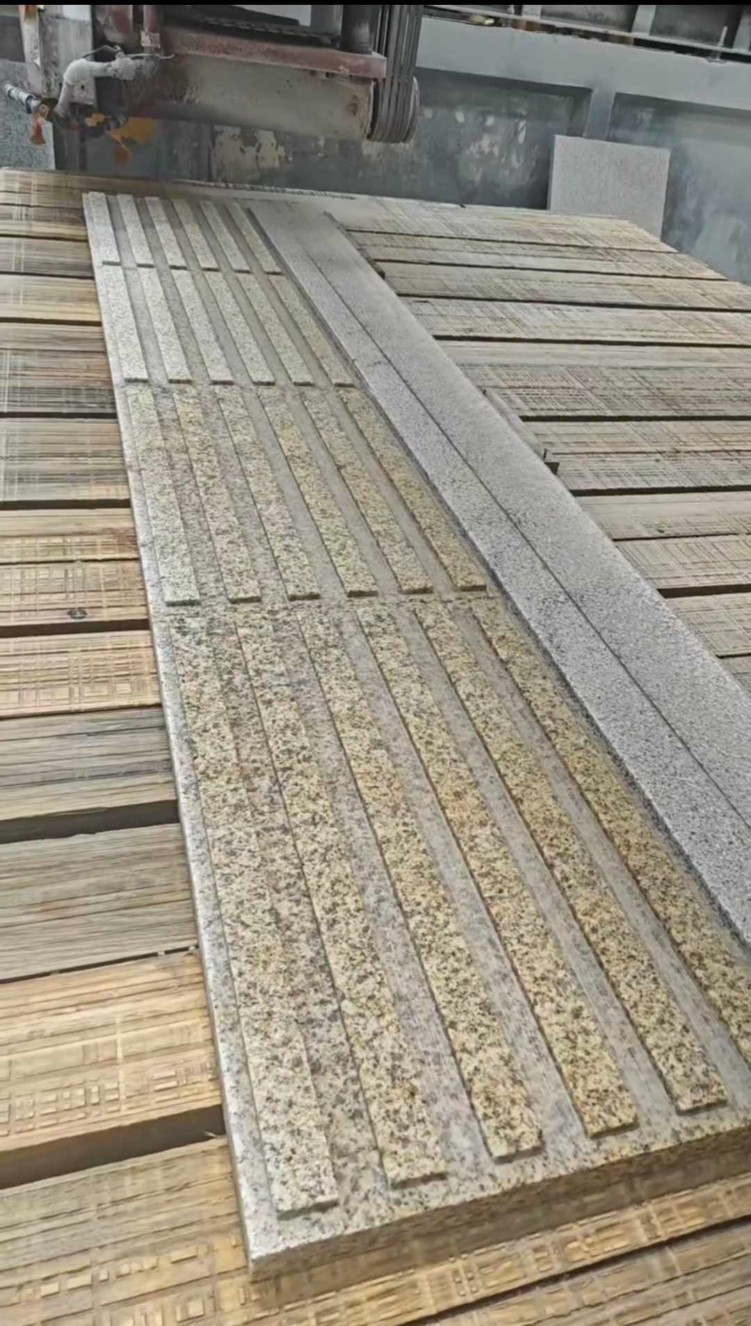 宿州黄金麻盲道石 盲条