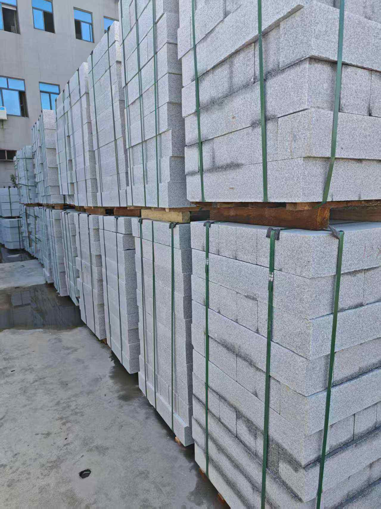 宿州芝麻白路牙石，路侧石