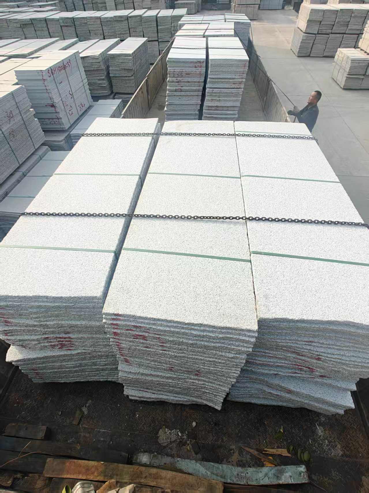 宿州芝麻白毛板，石材毛板